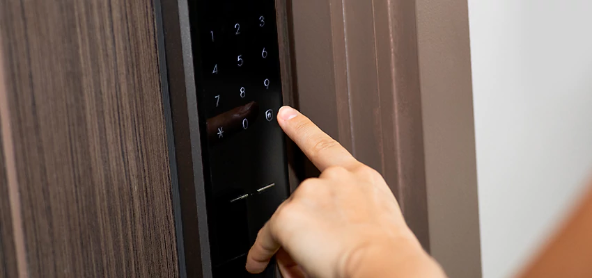 Smart Electric Locks Replacement Services in Lamont, CA