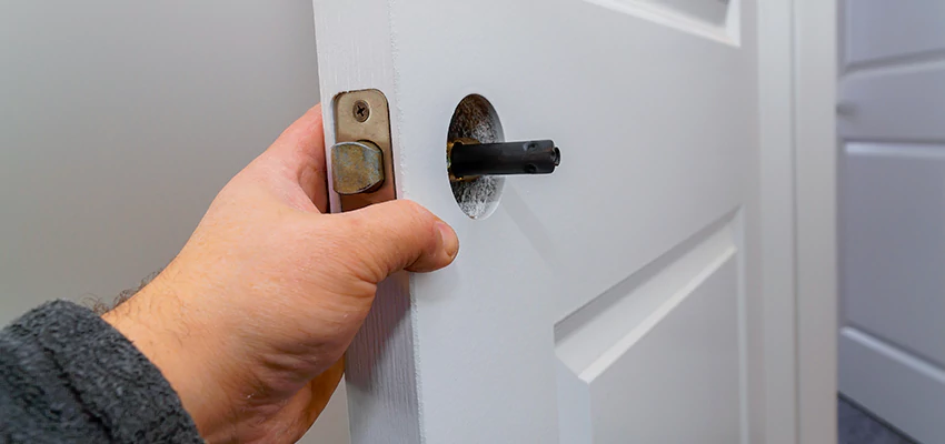 Nighttime Locksmith For Lock Repair in Lamont, CA