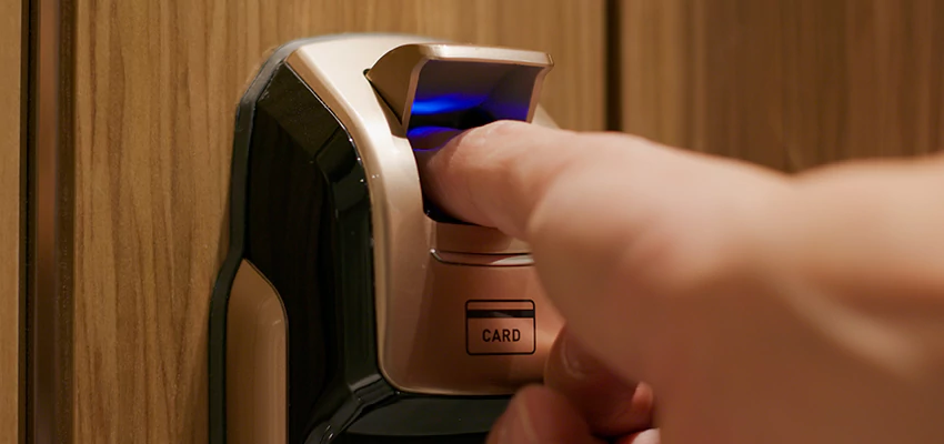 Locksmith Company For Window Lock Installation in Lamont, California