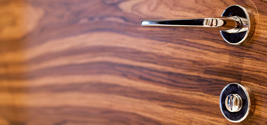 On Demand Locksmith For Key Fobs Repair in Lamont, California