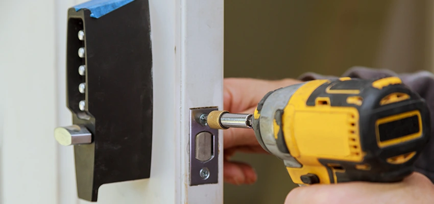 Eviction Locksmith For Key Duplication in Lamont, California