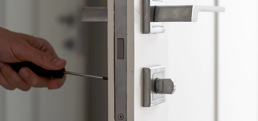 Key Programming Locksmith Open Now in Lamont, California